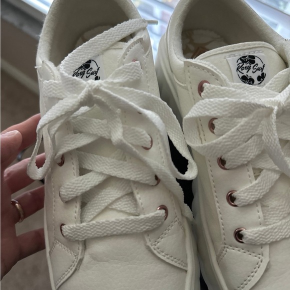 Roxy sneakers - Picture 2 of 7